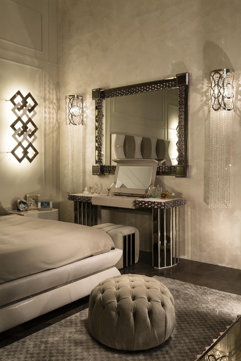 Framed wooden mirror | Ola by Mantellassi 1926