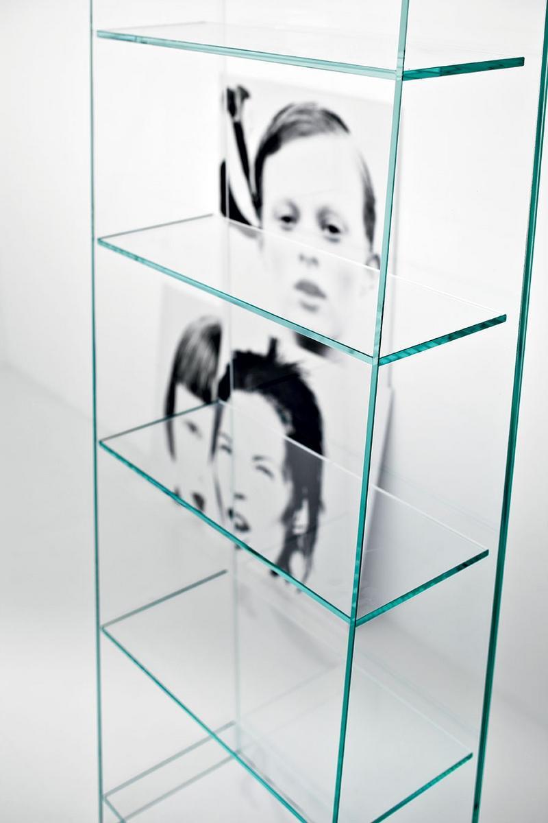 Freestanding glass bookcase | Olympia by Sovet