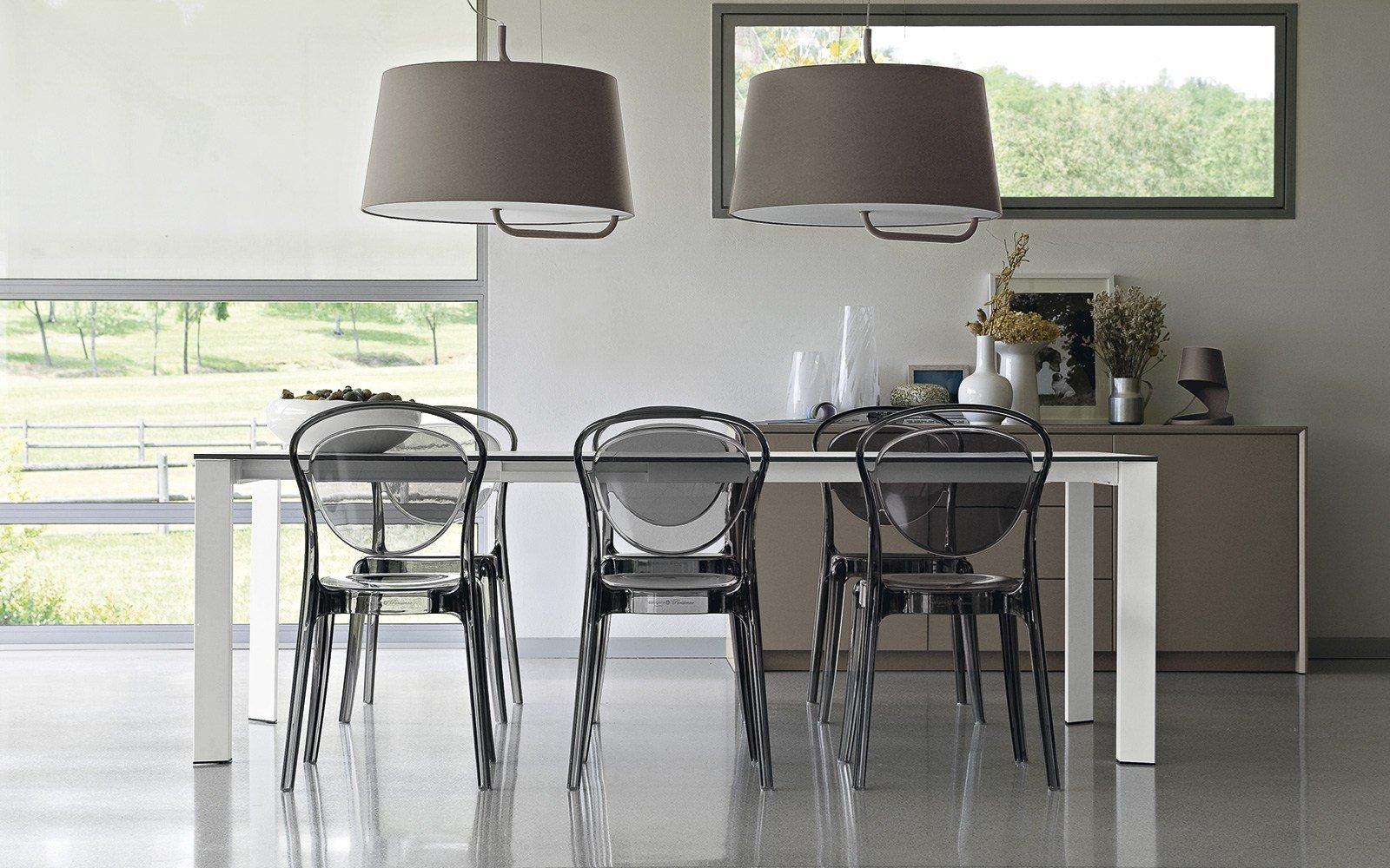 Stackable polycarbonate chair | Parisienne by Calligaris