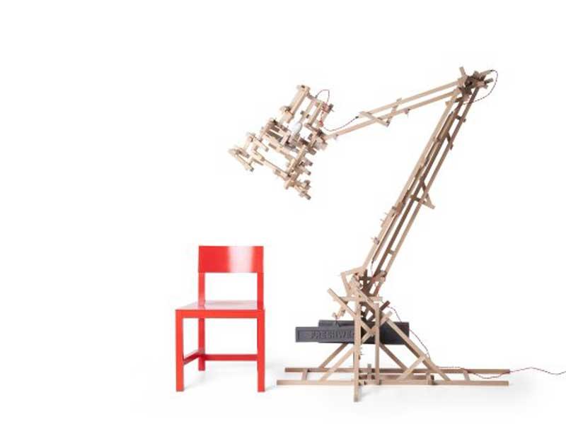 Height-adjustable adjustable floor lamp | Brave New World Lamp Xl by Moooi