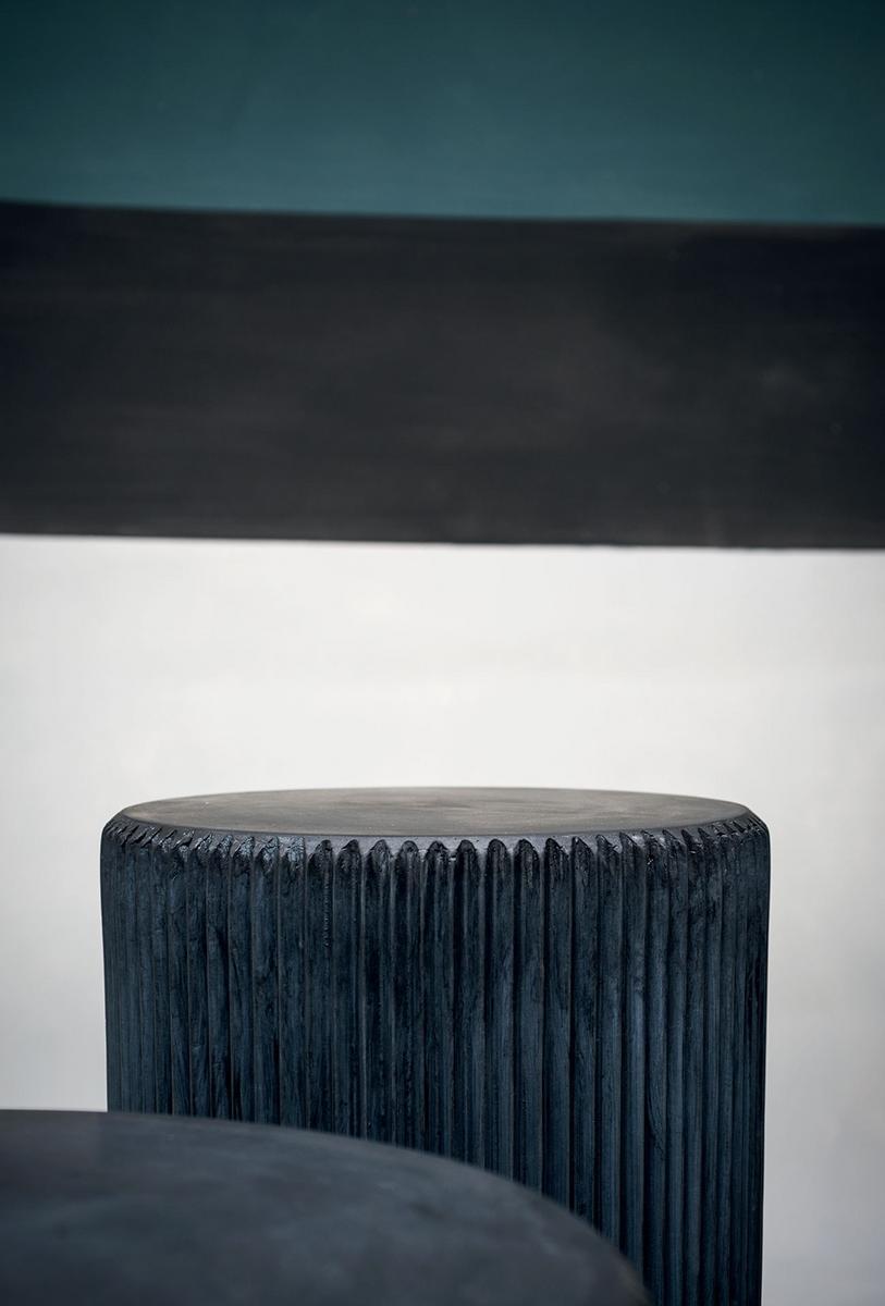 Round cement coffee table | Juno by Baxter