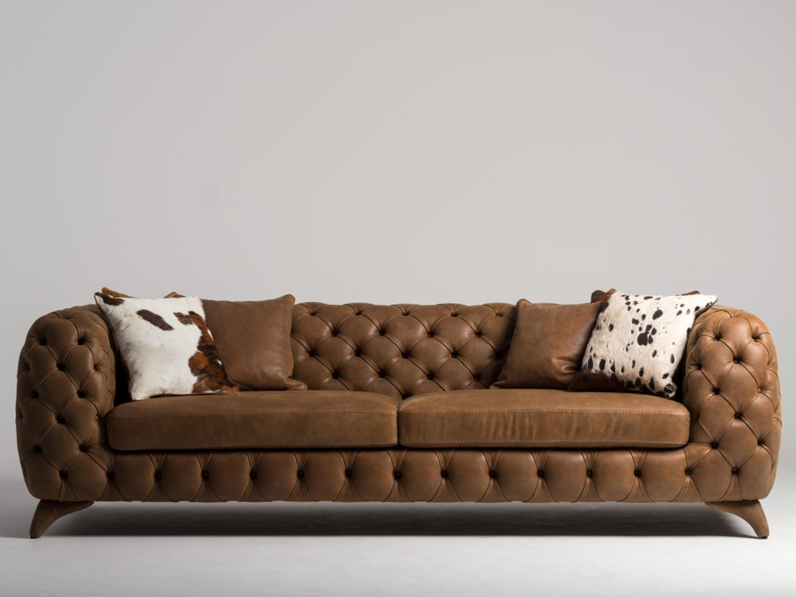 Tufted 3 seater nabuk sofa | Isidoro by Mantellassi 1926
