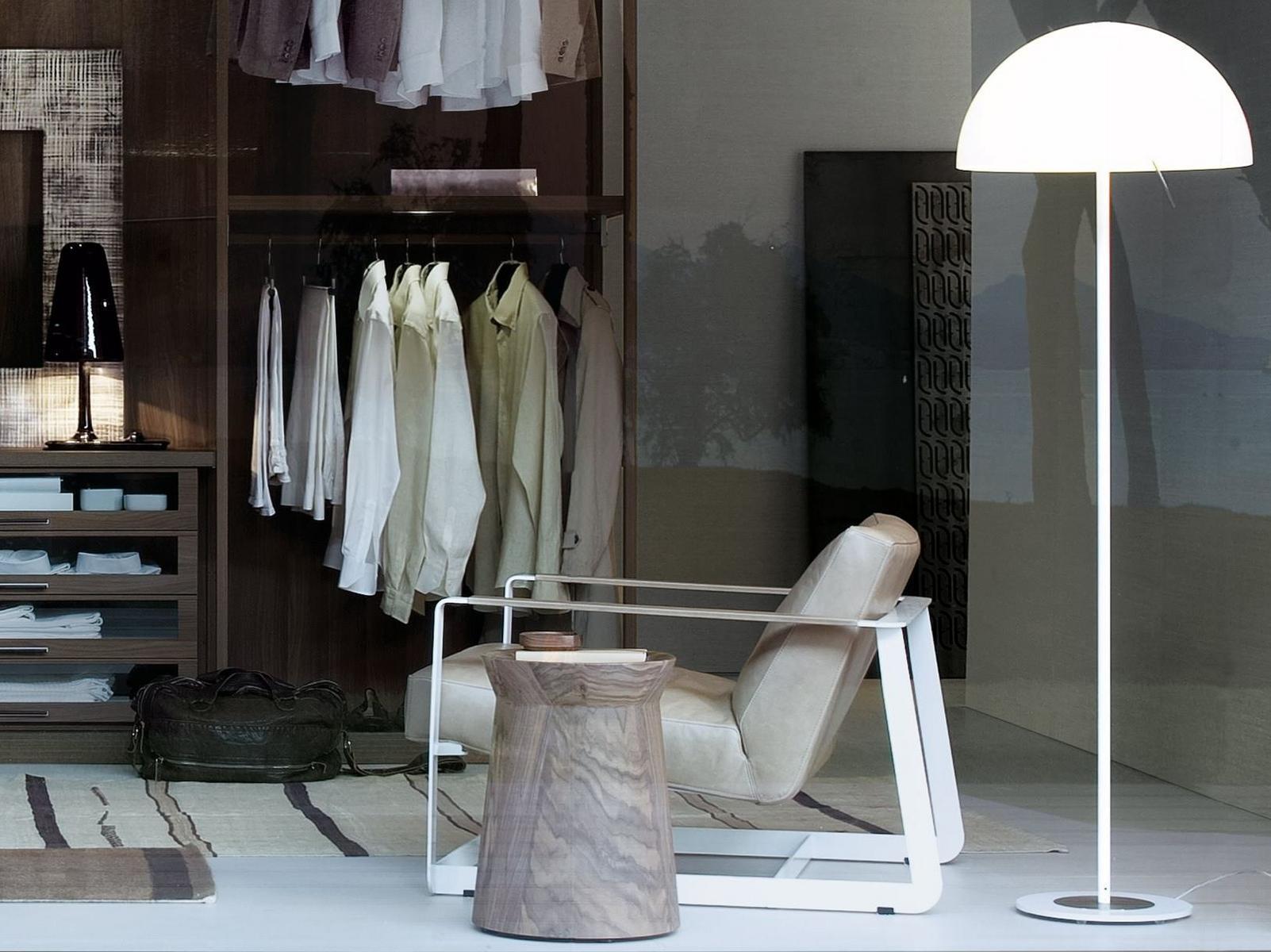 Round solid wood coffee table | Dama by Poliform