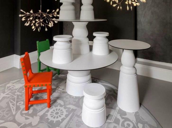 Low stool | Container Stool New Antiques by Moooi