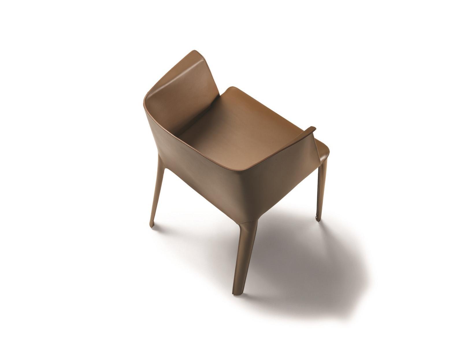 Tanned leather chair with armrests | Isabel by Flexform