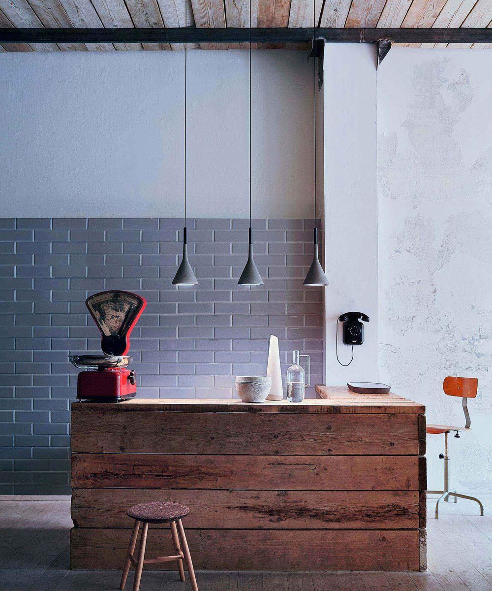 Concrete pendant lamp | Aplomb by Foscarini