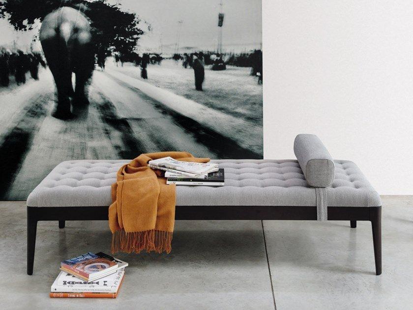 Tufted fabric day bed | Webby by Porada