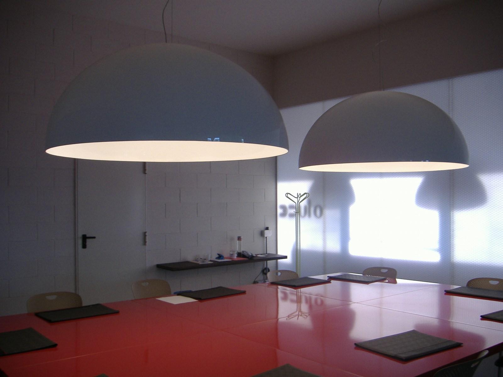 Direct light PMMA pendant lamp | Sonora - 490/493 by Oluce