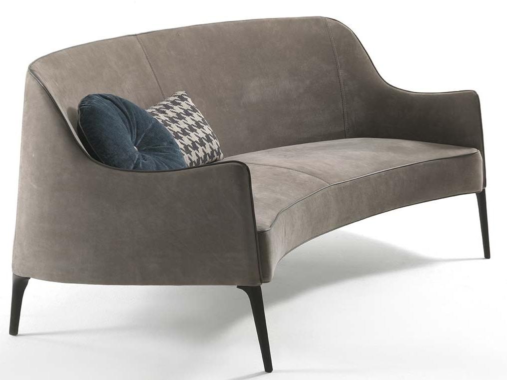 Leather small sofa | Jackie Bergere by Frigerio