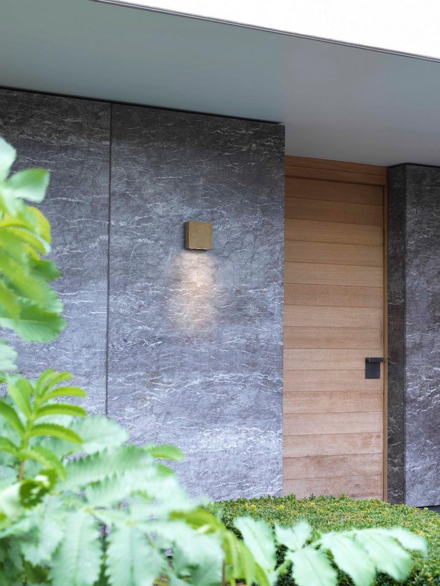 LED brass outdoor wall lamp | Elis Coastal Single by Astro lighting