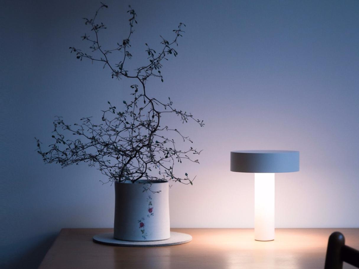 Table lamp / speaker | Popup by Davide Groppi