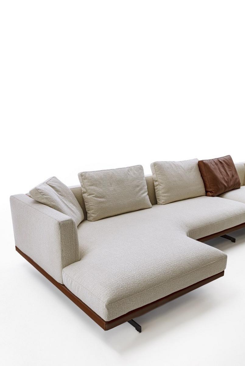 Modular fabric sofa with chaise longue | Horizon by Frigerio