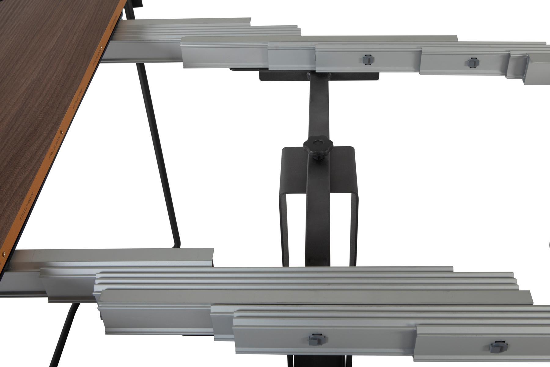 Extendable oval console in walnut and steel base | Cora by Tonin Casa
