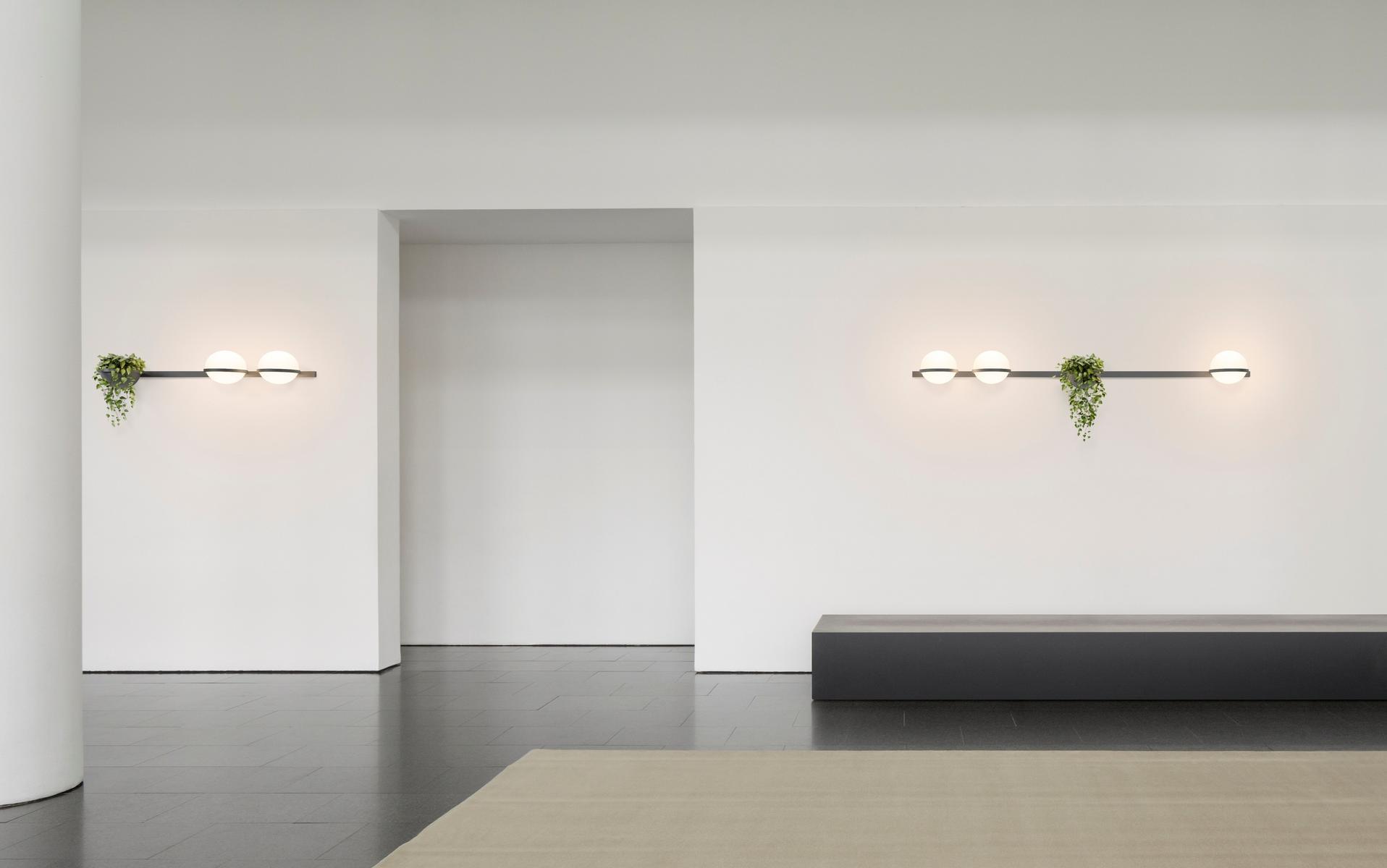 LED blown glass wall lamp | Palma by Vibia