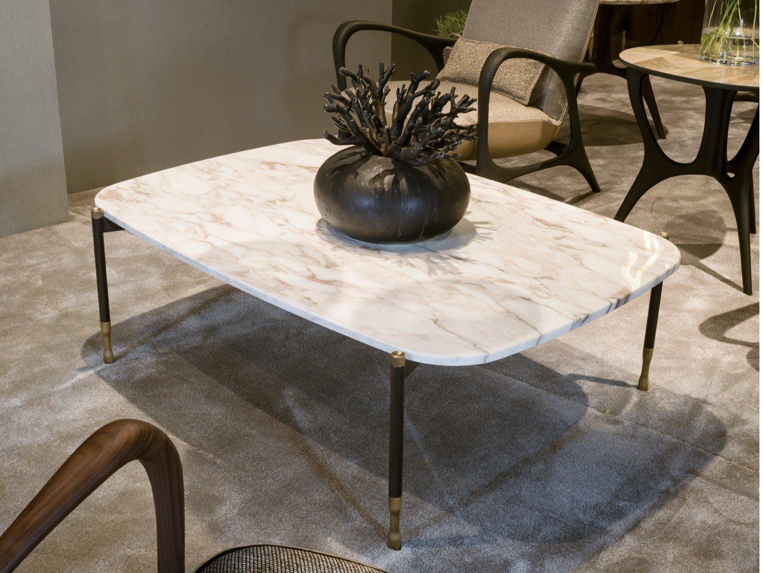 Low rectangular Calacatta Oro marble coffee table | Patagonia by Ezio Bellotti