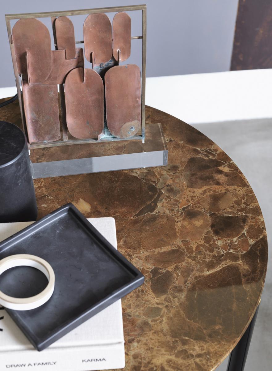 Marble coffee table | Iko by Flou