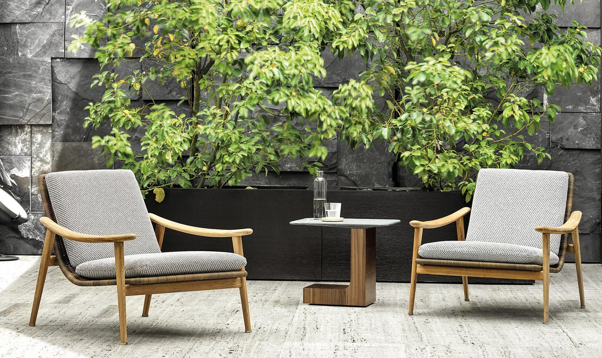 Teak garden armchair with armrests | Fynn Outdoor by Minotti