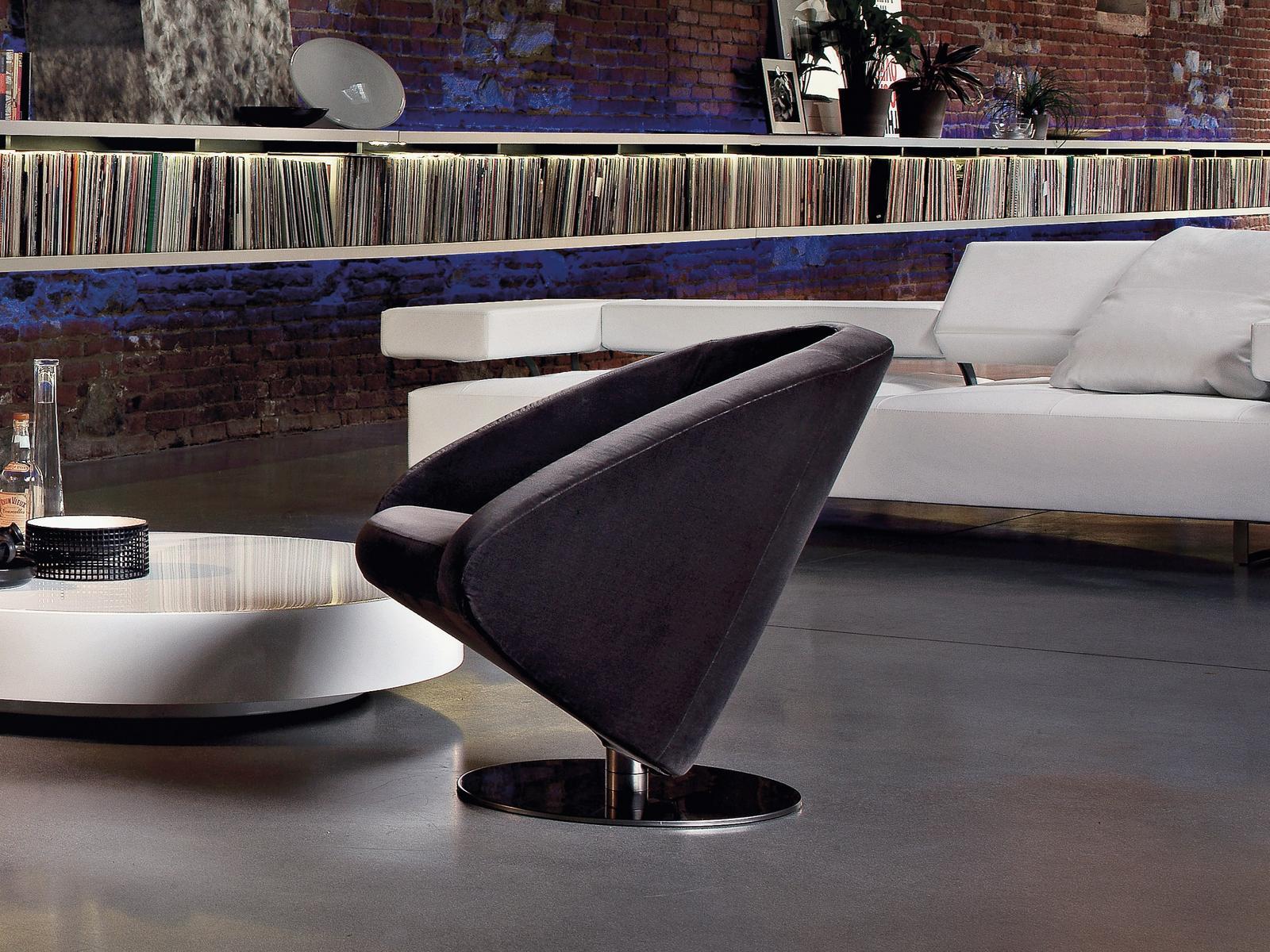 Swivel armchair | Love by Arketipo