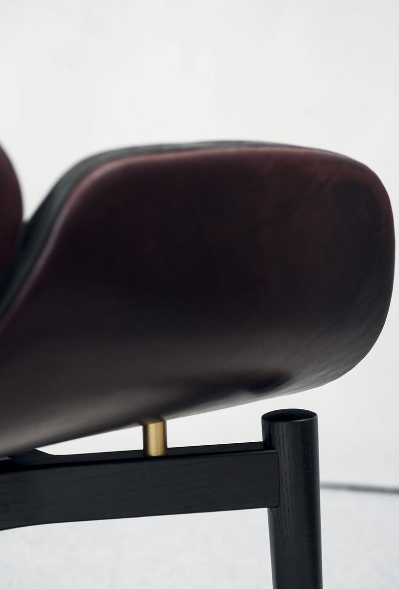 Leather armchair with armrests | Jorgen by Baxter