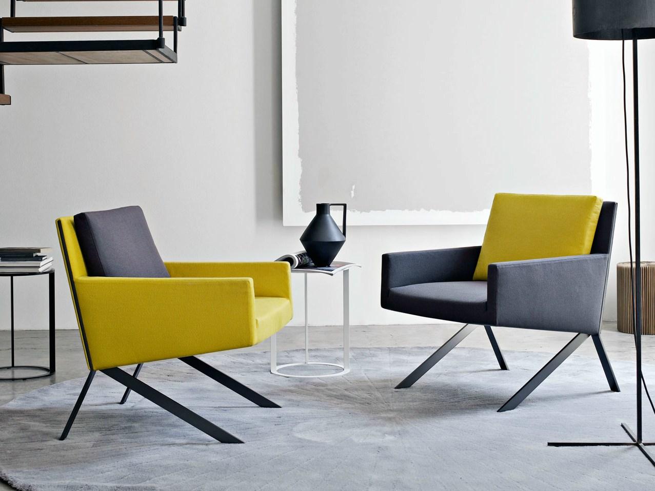 Fabric easy chair with armrests | Theo by B&B Italia