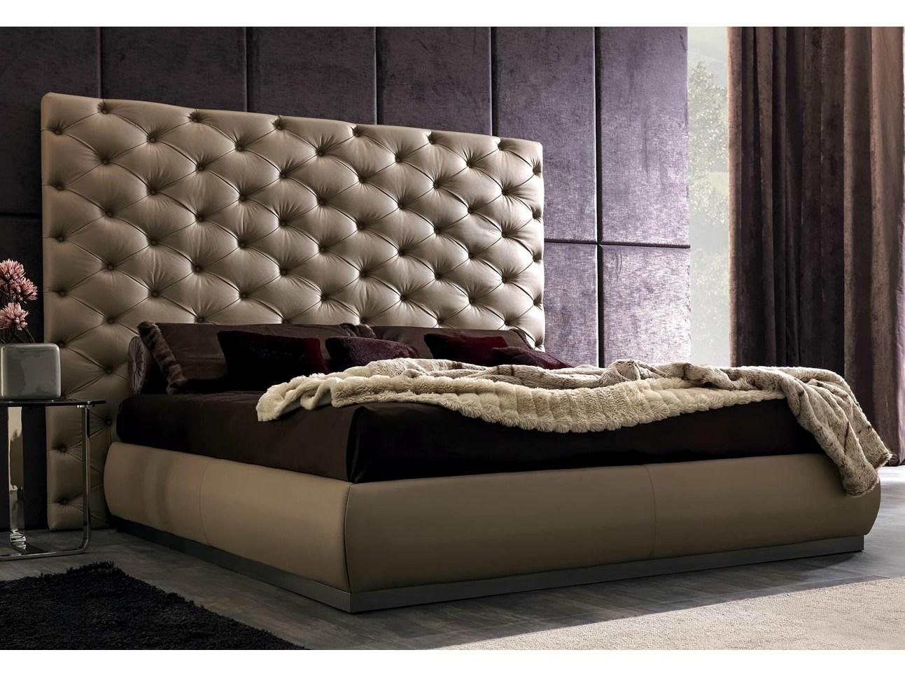 Double bed with tufted headboard | Richard by Corte Zari