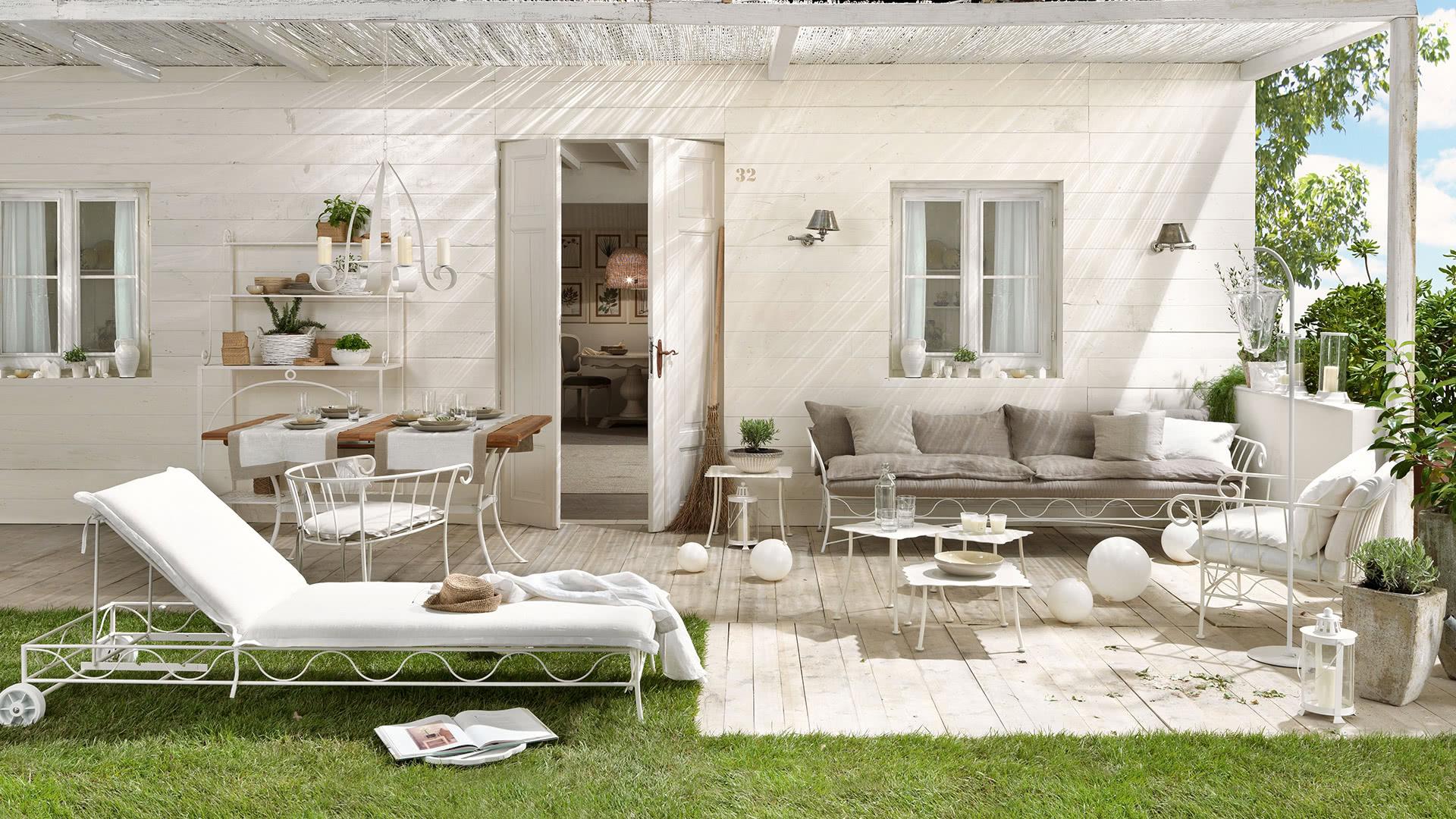 Metal garden armchair with armrests | Bahamas by Cantori