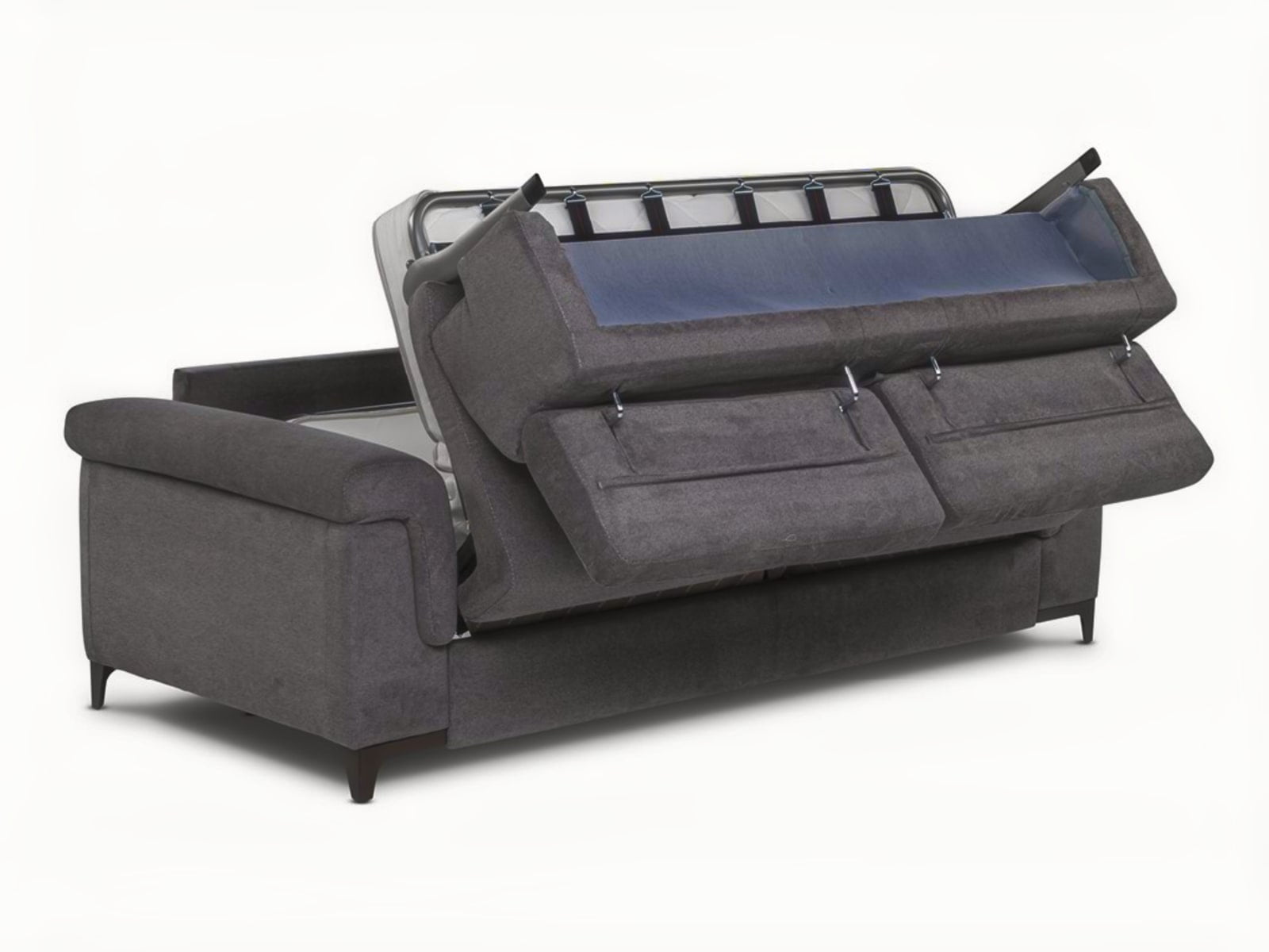 The ‘Luna’ sofa features adjustable headrests for enhanced comfort, with optional seat heights to cater to different preferences, and comes with removable, interchangeable armrests for versatility. | Luna by Calia Italia