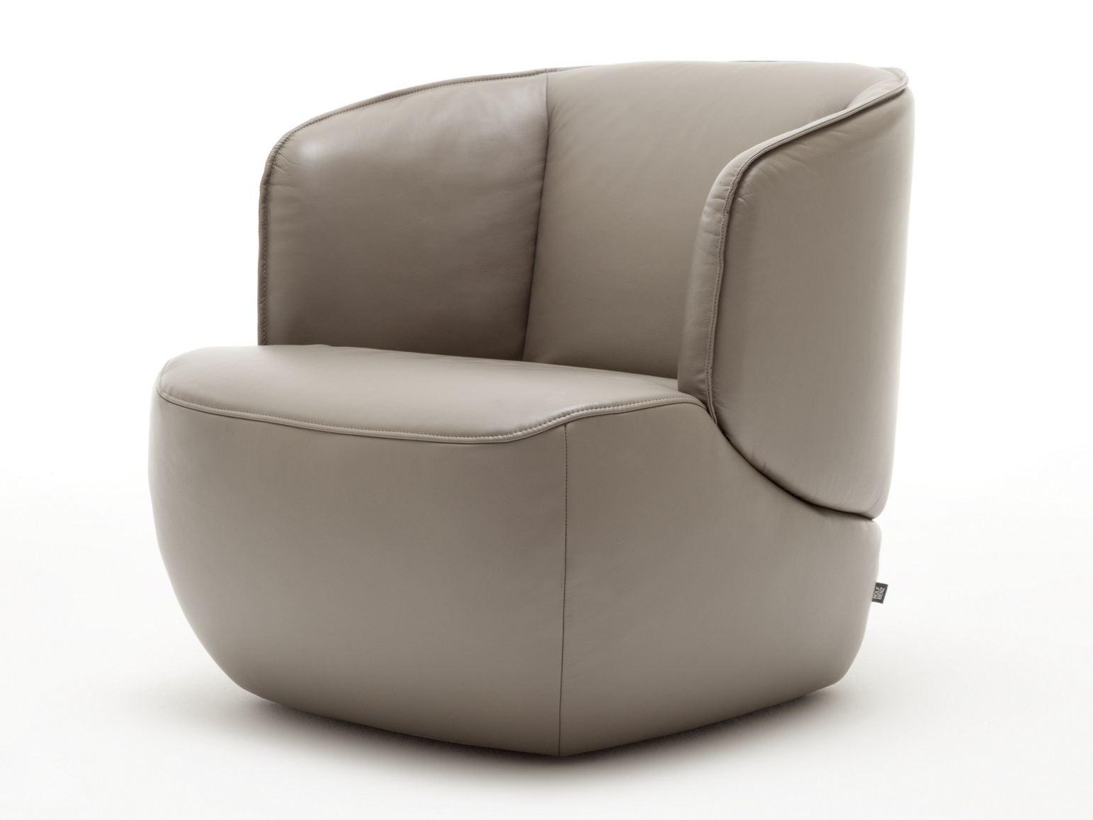 Leather easy chair with armrests | 384 by Rolf Benz