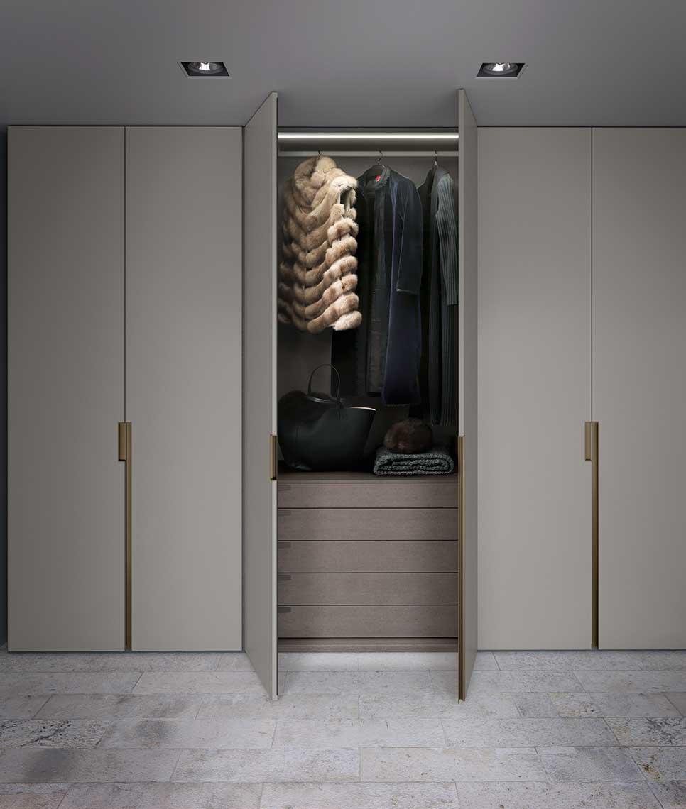 Modular lacquered wardrobe with doors | Go by ALF Dafre
