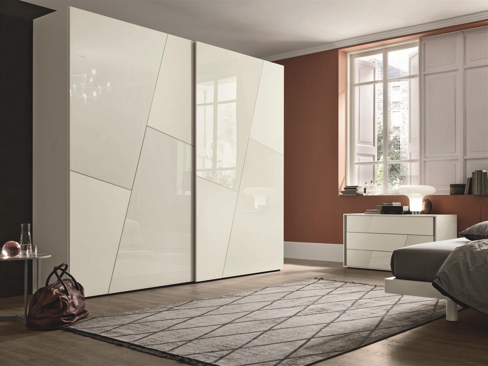 Wardrobe with sliding doors | Kross by Tomasella