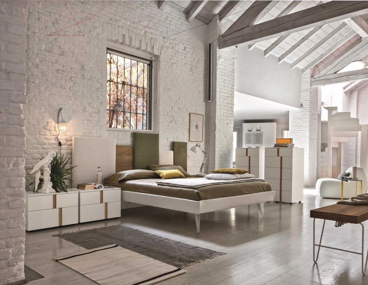 Wooden chest of drawers with integrated handles | Athena by Tomasella