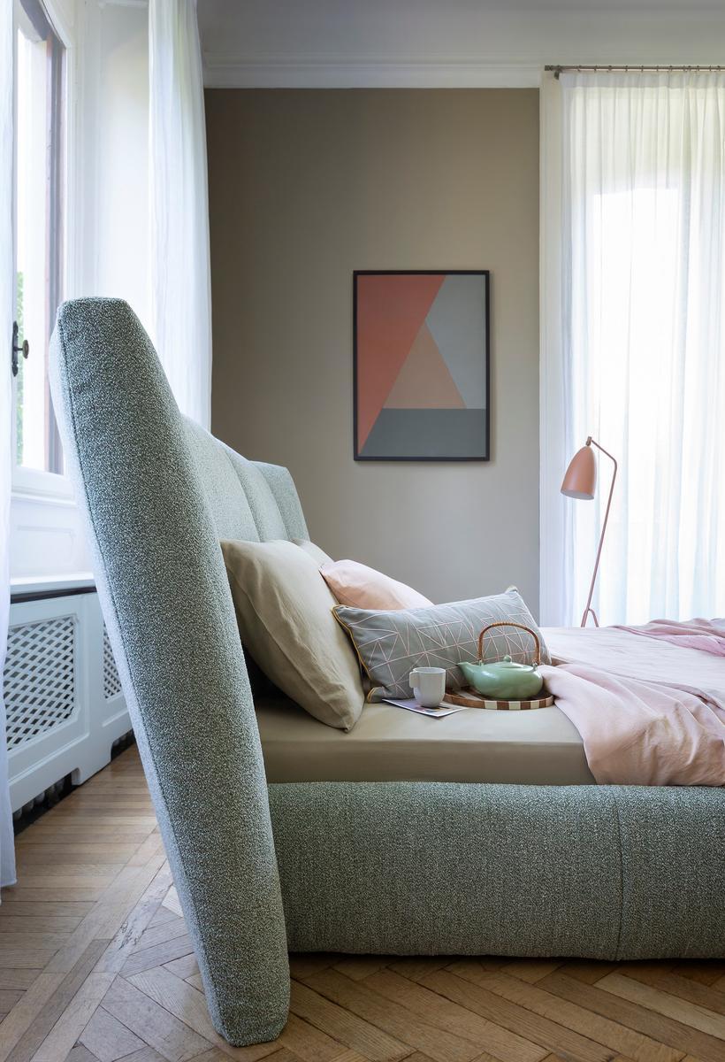 Upholstered fabric bed | Youniverse by Bonaldo