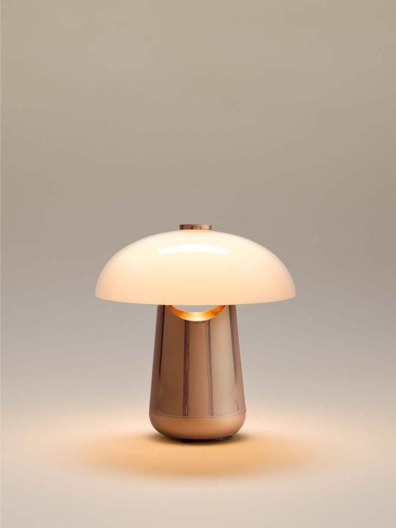 LED cordless table lamp | Ongo Battery by Contardi