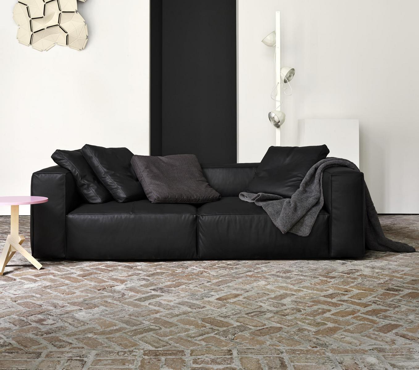 2 seater fabric sofa | Nils by Ligne Roset