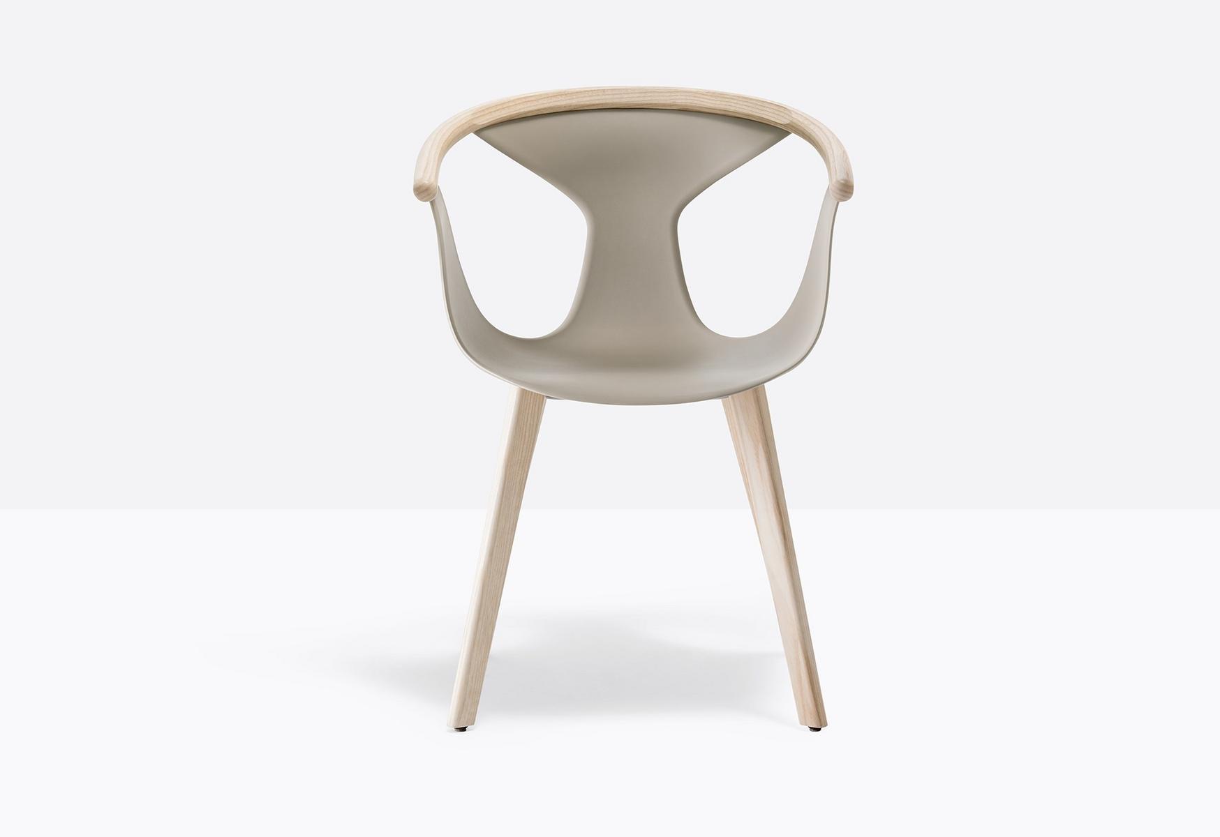 Stackable polypropylene chair with armrests | Fox 3725 by Pedrali