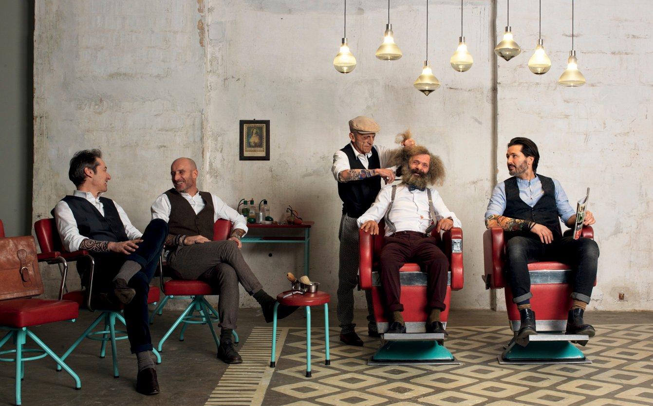 Direct light satin glass pendant lamp | Makeup by Karman