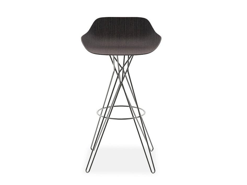 High trestle-based stool with footrest | Harmony by Poliform