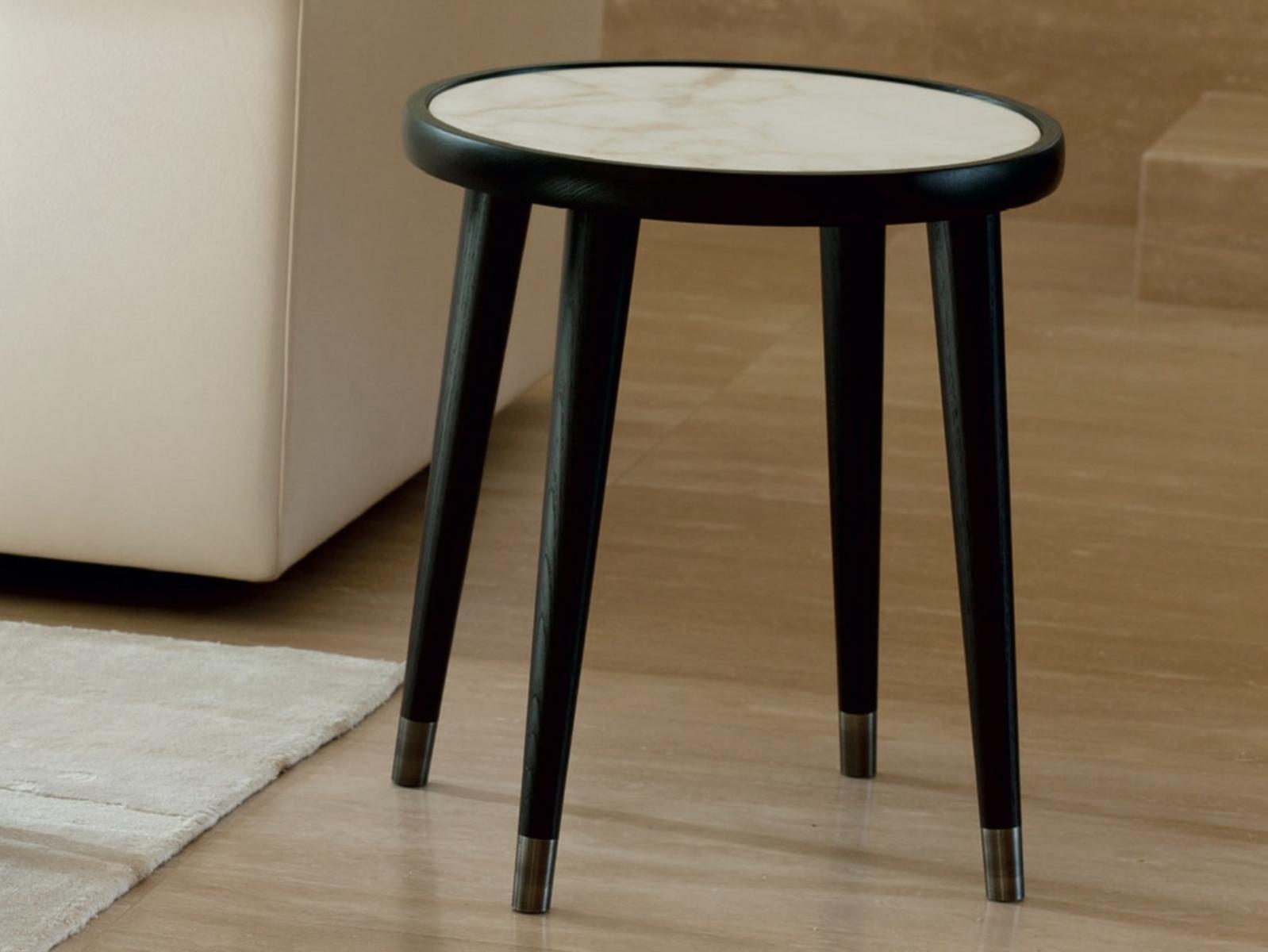 Round solid wood coffee table and marble top | Bignè by Porada