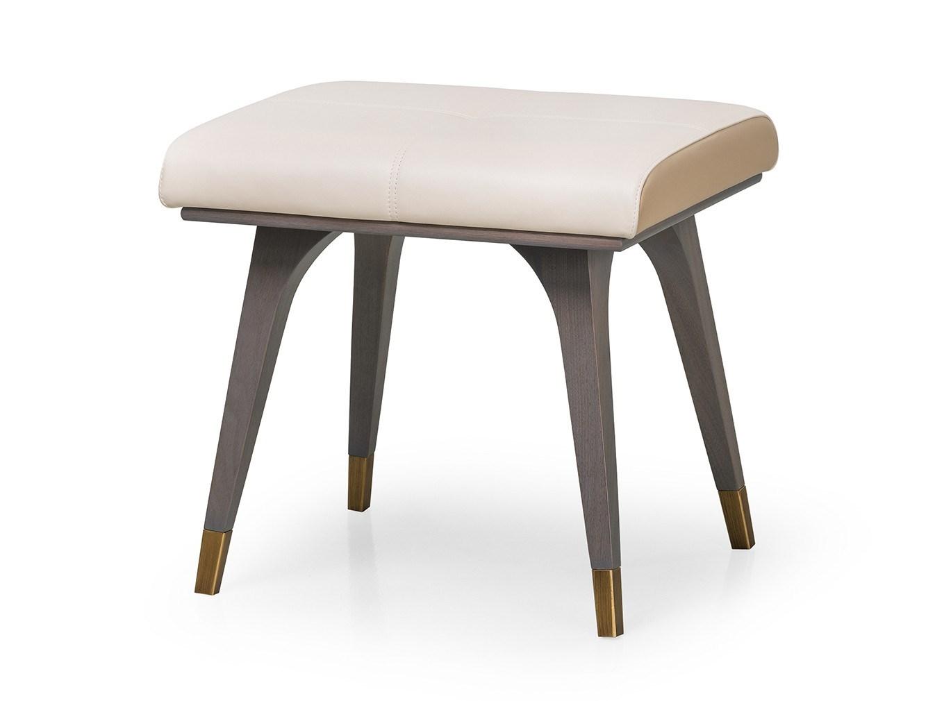 Low upholstered leather stool | Melting Light by Turri