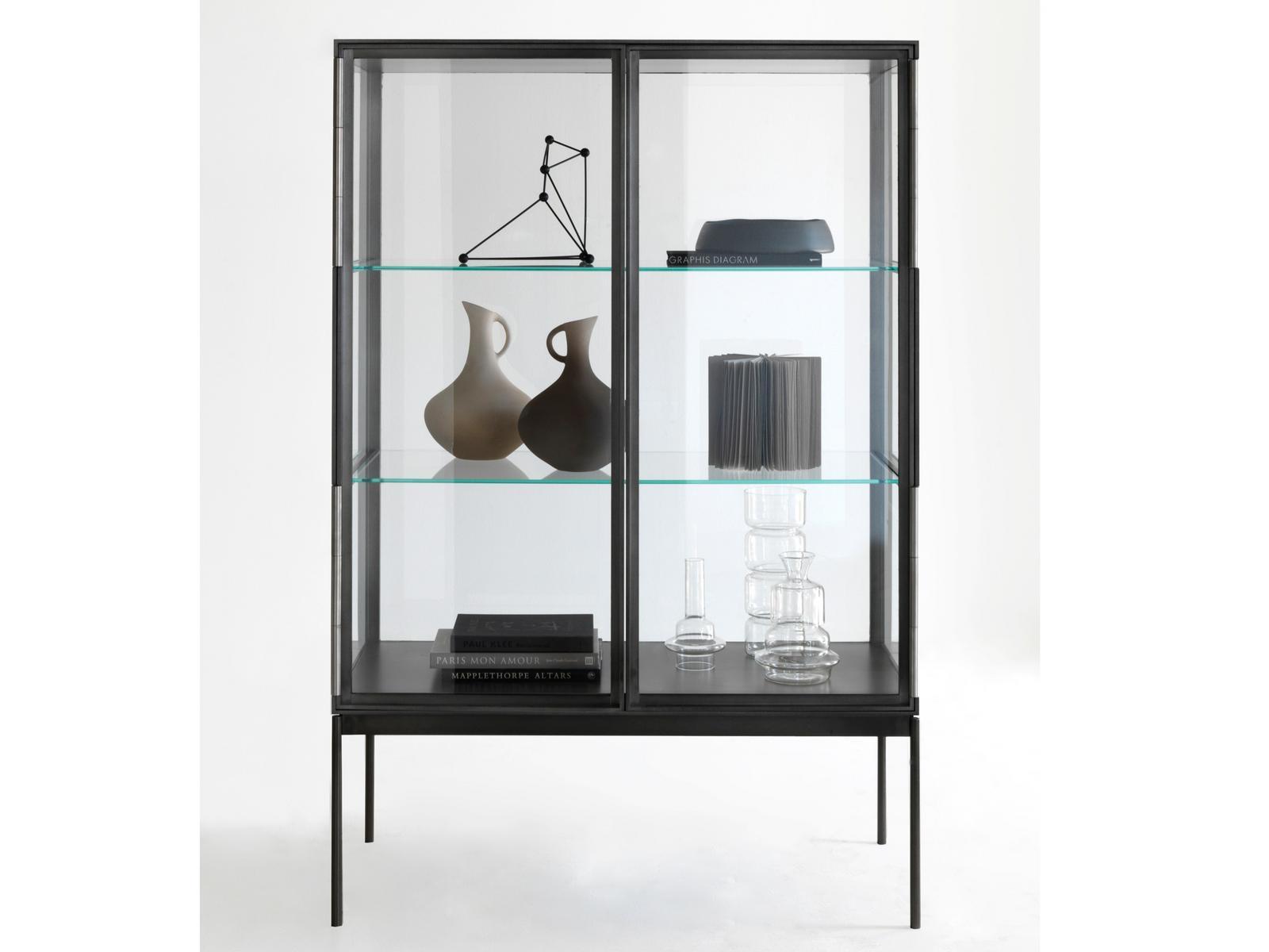 Glass and aluminium display cabinet | Galerist by Lema