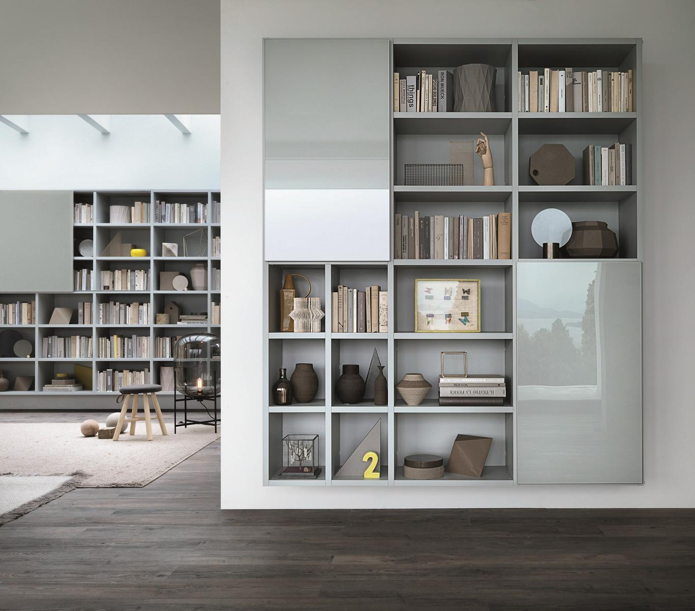 Sectional modular custom bookcase | Selecta by Lema