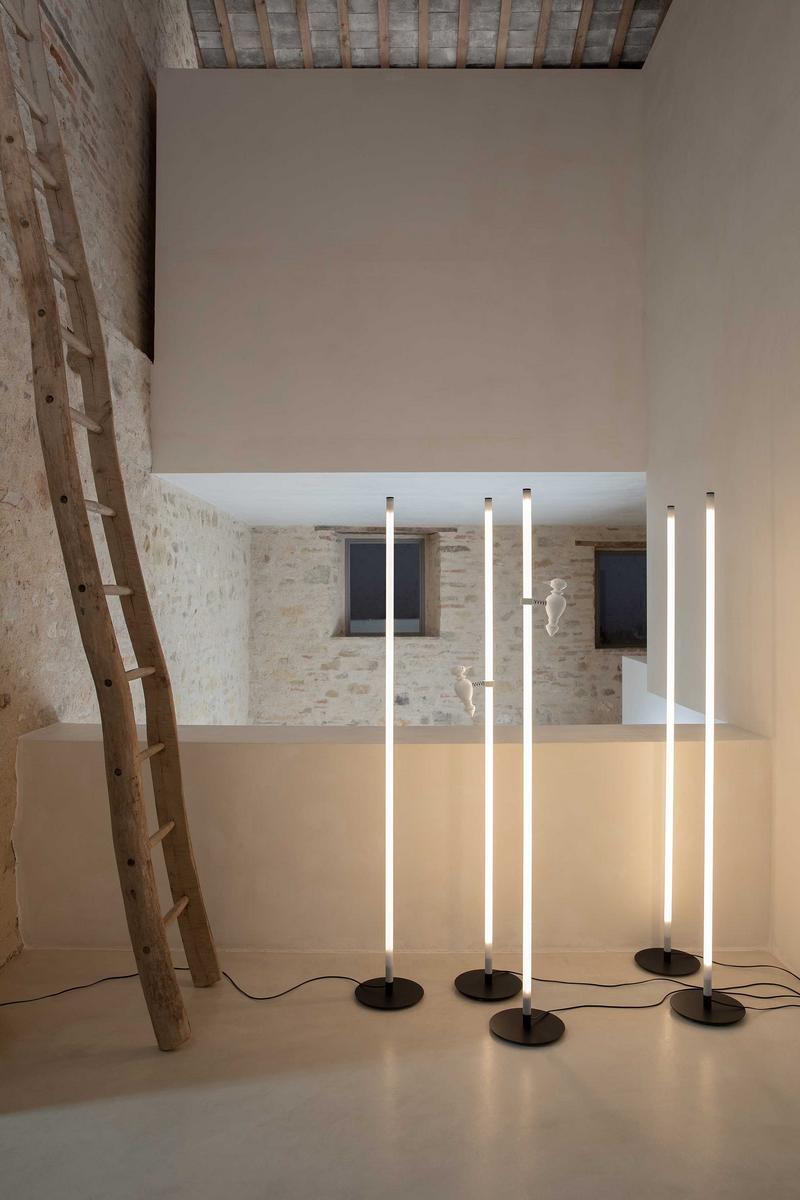 LED Pyrex® floor lamp | Accipicchio by Karman