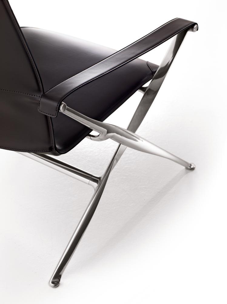 Folding leather armchair with armrests | Beverly by B&B Italia