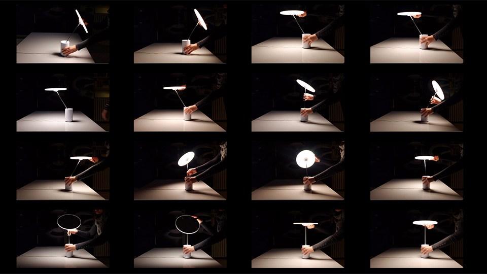 Direct light extruded aluminium table lamp | Sisifo by Artemide