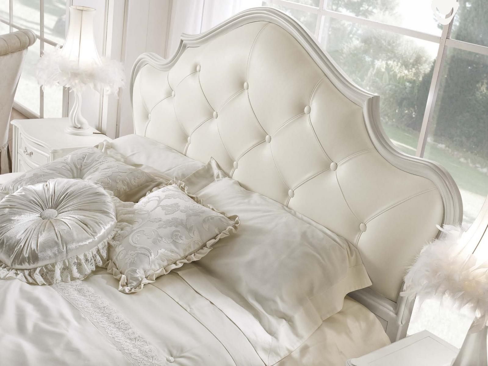 Double bed with tufted headboard | Margherita by Volpi