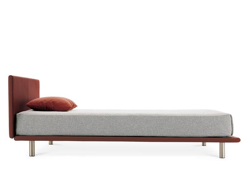 Fabric or leather height-adjustable double bed | Milano by Zanotta