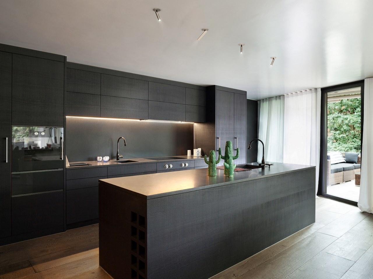 LED adjustable ceiling spotlight | Fino Spot by Sattler