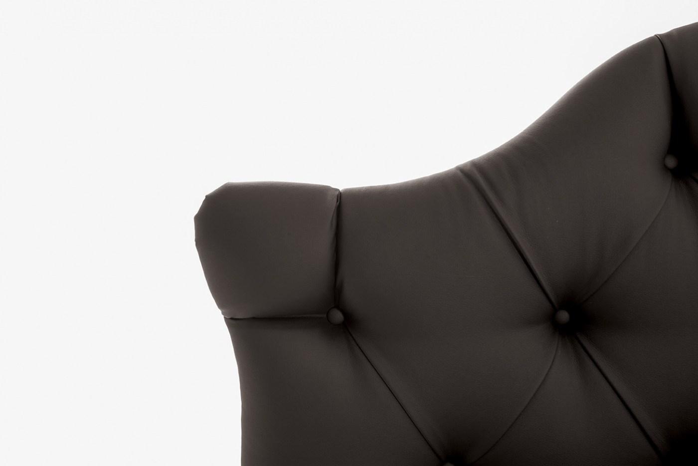 Leather double bed with tufted headboard | Veneziano by Tonin Casa