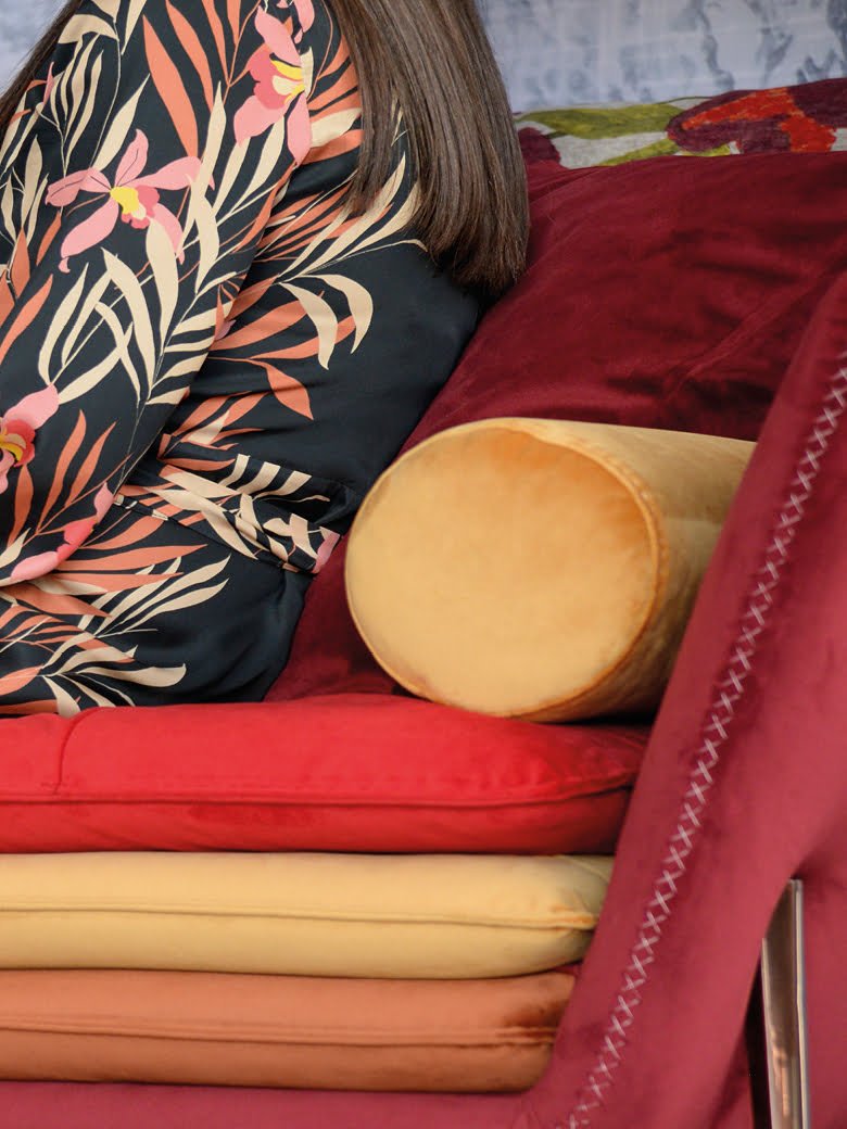Elegant Day Bed from Mater Familias collection, symbolizing women's heritage and Matera's culture; features comfortable padding and embracing frame for a unique comfort experience. | Mater Familias by Calia Italia