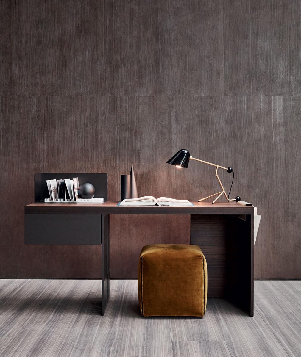 Wooden writing desk | Scriba by Molteni
